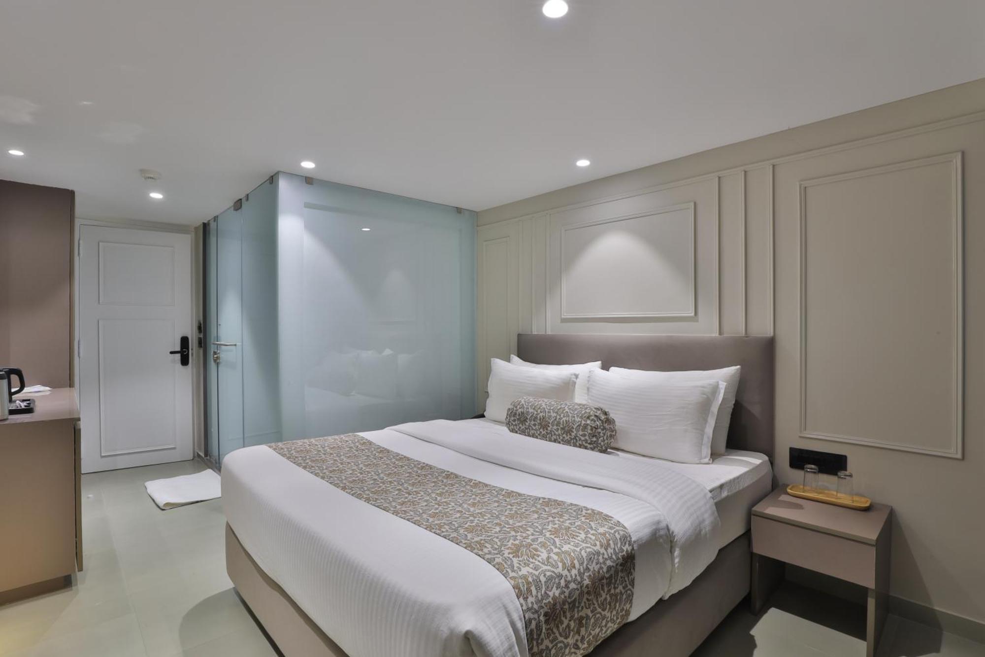 Hotel The Grand Suites Ahmadábád Kültér fotó