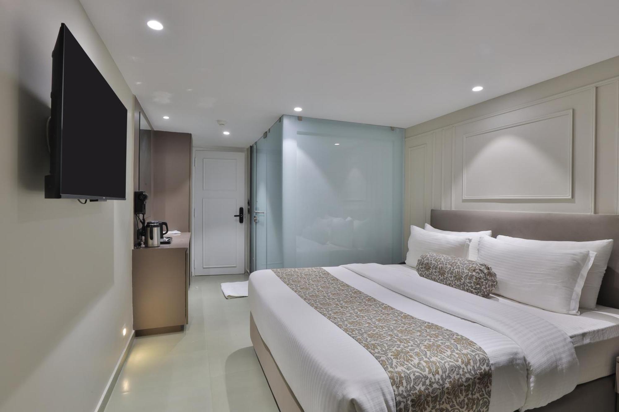 Hotel The Grand Suites Ahmadábád Kültér fotó